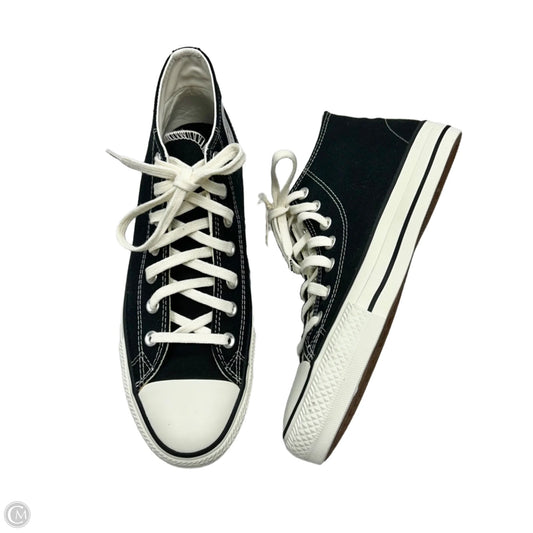 Shoes Sneakers By Converse In Black & White, Size: 10.5