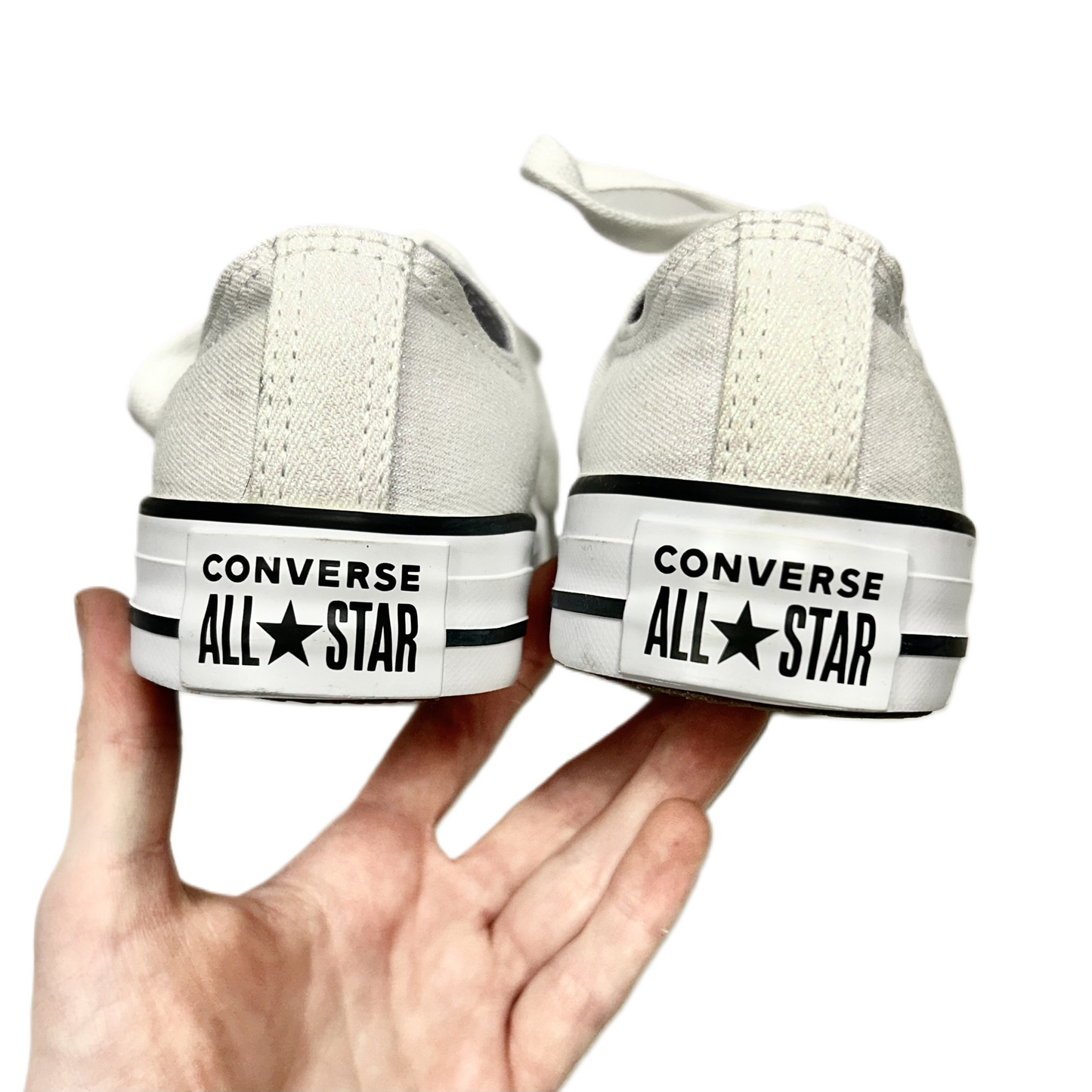 Shoes Sneakers By Converse In White, Size: 5