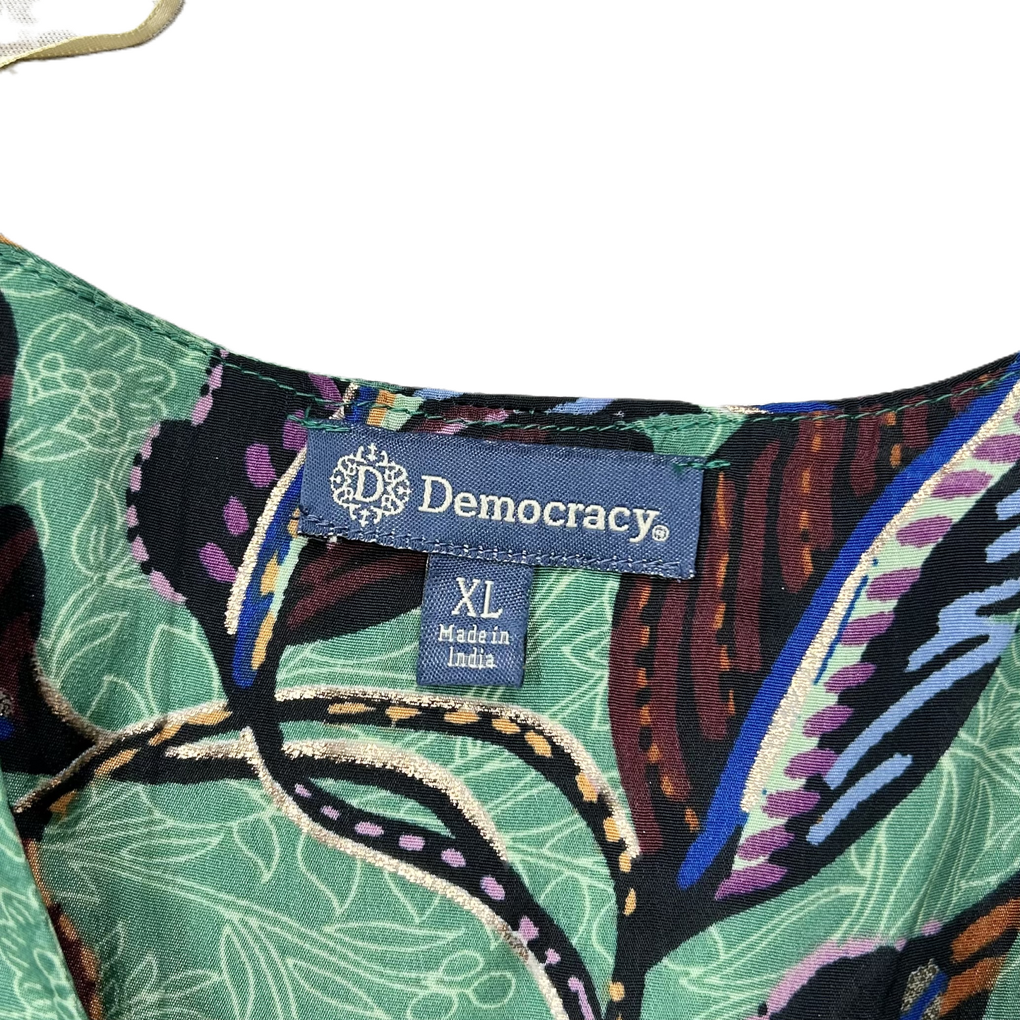 Top Long Sleeve By Democracy In Green & White, Size: Xl