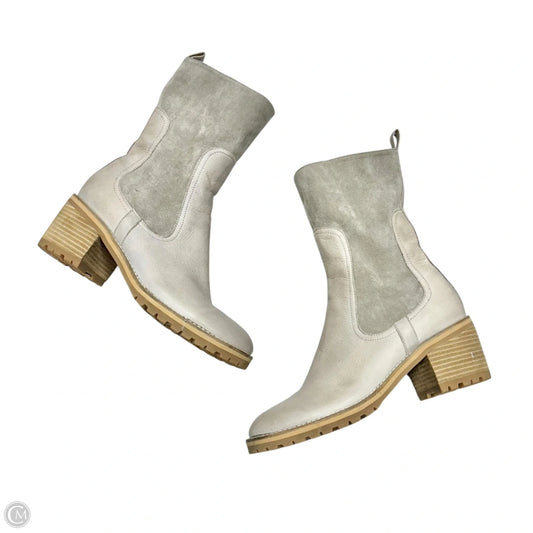 Boots Leather By Silent D In Grey, Size: 10.5