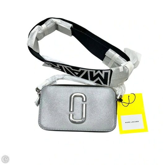 Crossbody Luxury Designer By Marc Jacobs, Size: Small
