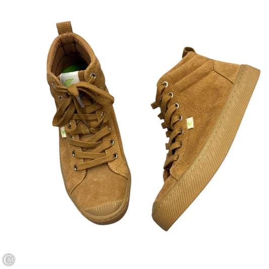 Shoes Sneakers By Cariuma In Brown, Size: 9