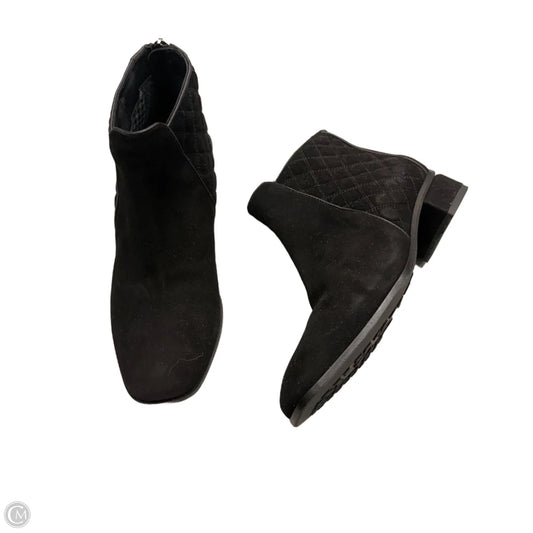 Boots Ankle Flats By Aquatalia In Black, Size: 6