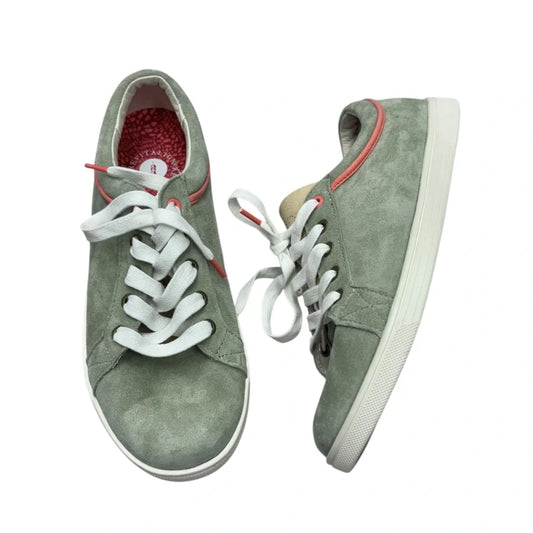 Shoes Sneakers By Revitalign In Green, Size: 7