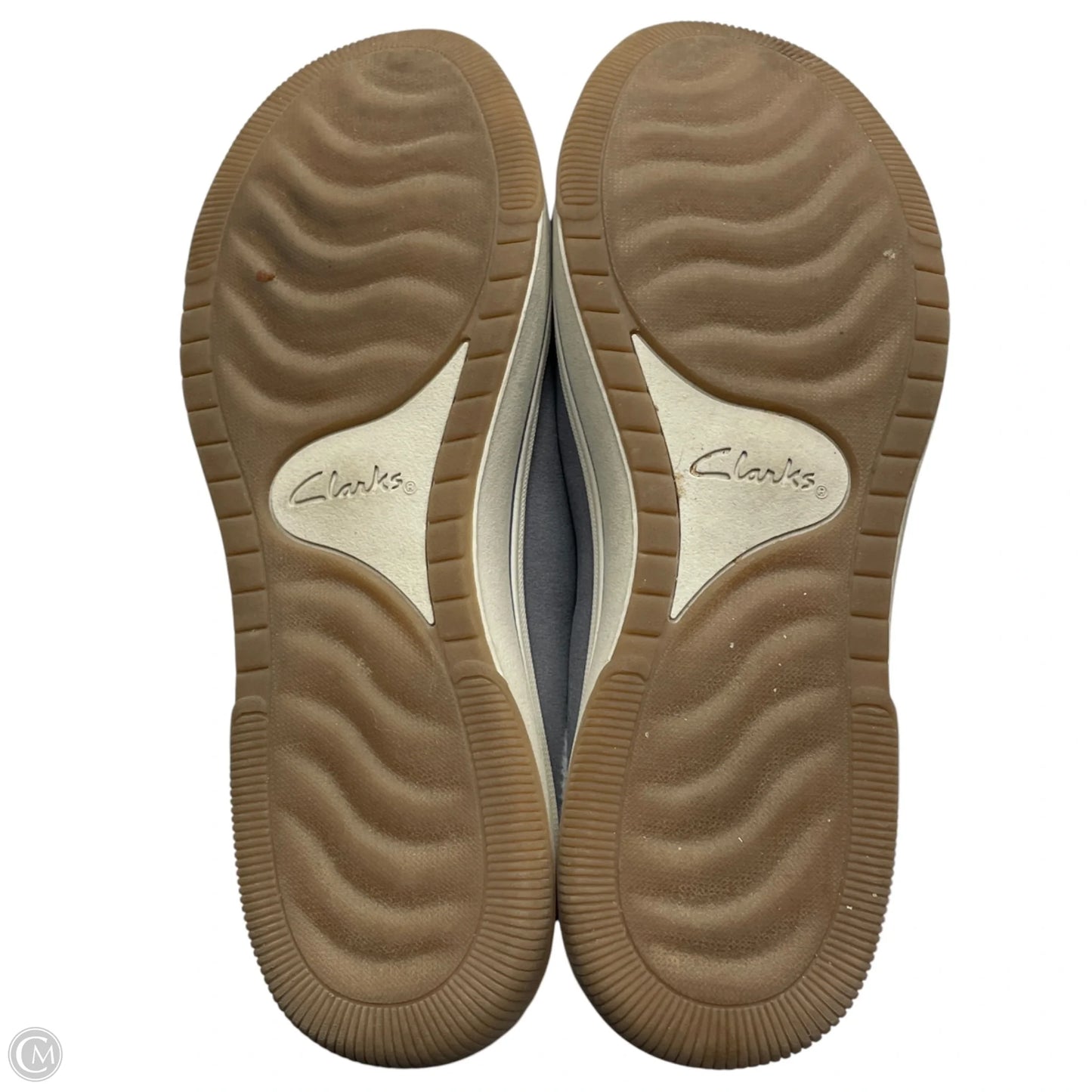 Shoes Flats By Clarks In Grey, Size: 7.5