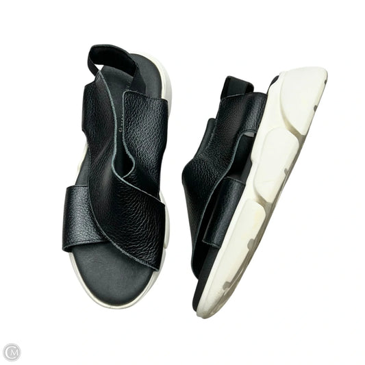 Sandals Sport By Anthropologie In Black & White, Size: 8.5