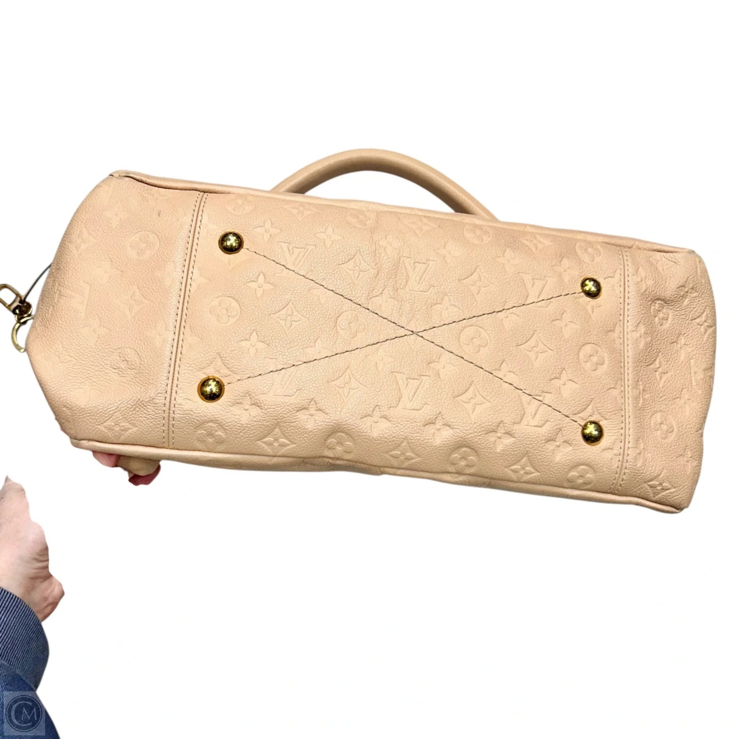 Handbag Luxury Designer By Louis Vuitton, Size: Medium