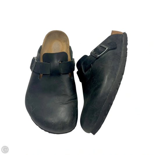 Shoes Flats By Birkenstock In Black, Size: 6.5