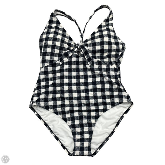 Swimsuit By Shade & Shore In Black & White, Size: Xl