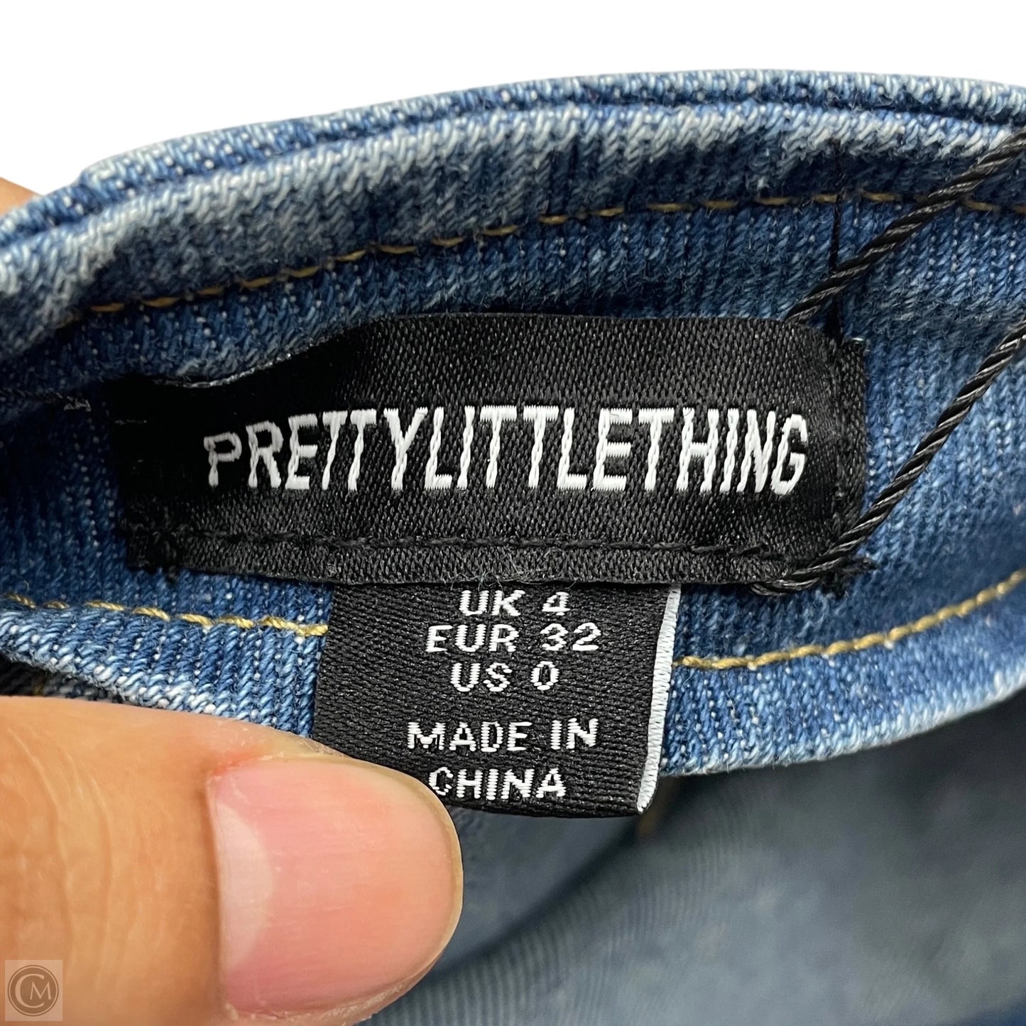 Skirt Mini & Short By Pretty Little Thing In Blue Denim, Size: 0