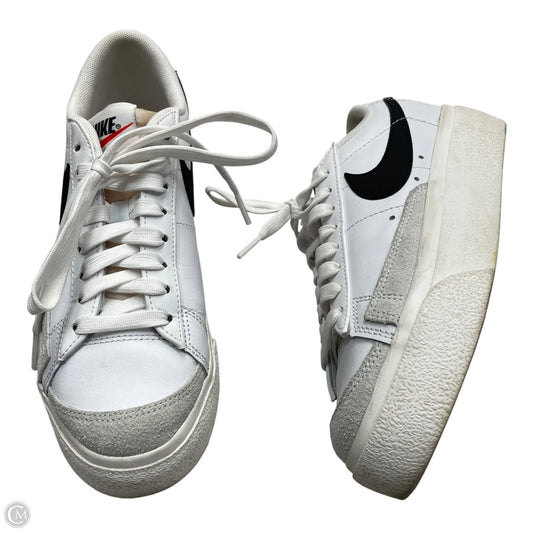 Shoes Sneakers By Nike In White, Size: 5