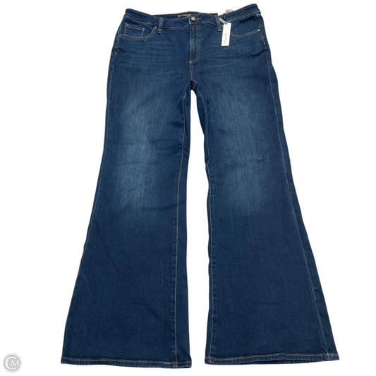 Jeans Flared By Chicos In Blue Denim, Size: 18