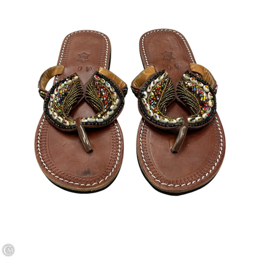 Sandals Flats In Brown, Size: 9.5