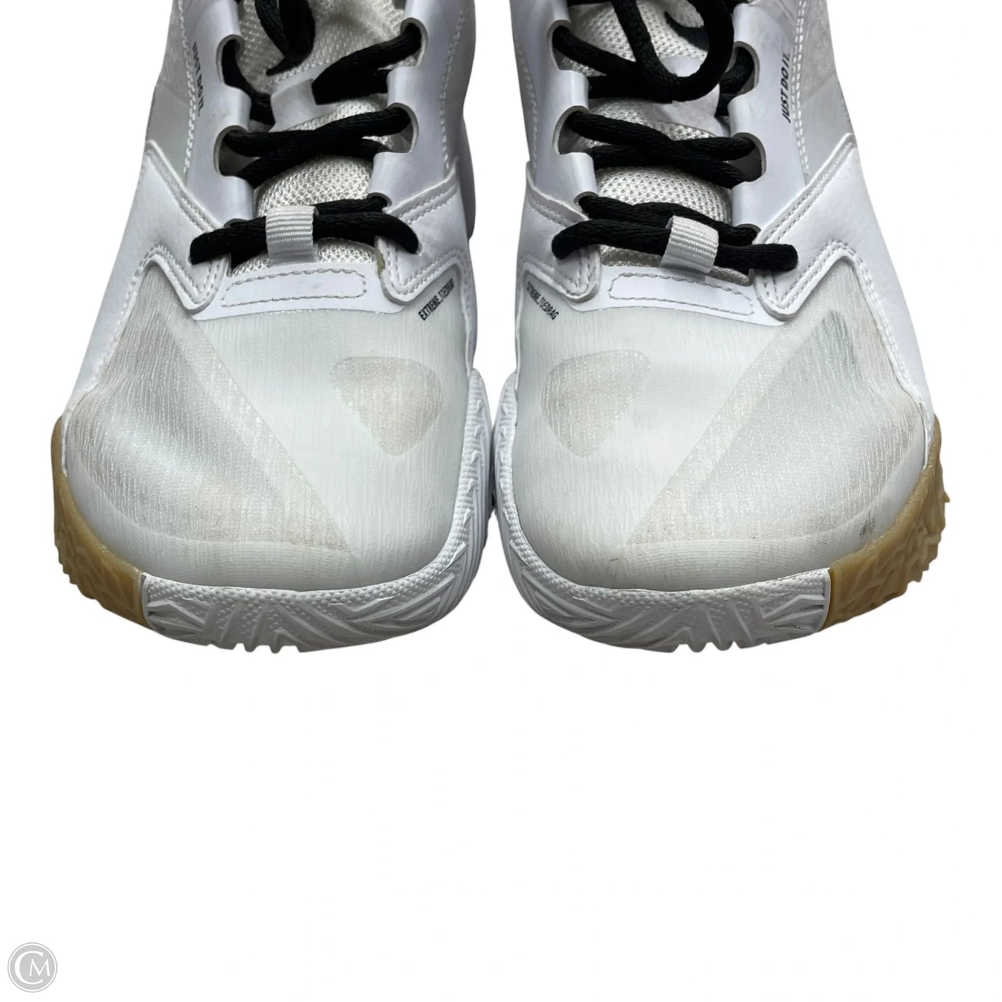 Shoes Sneakers By Nike In Black & White, Size: 5.5
