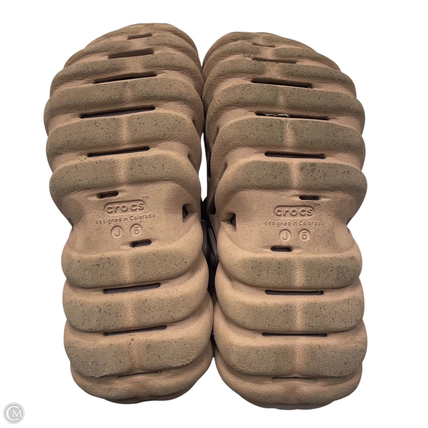 Shoes Flats By Crocs In Brown, Size: 6.5