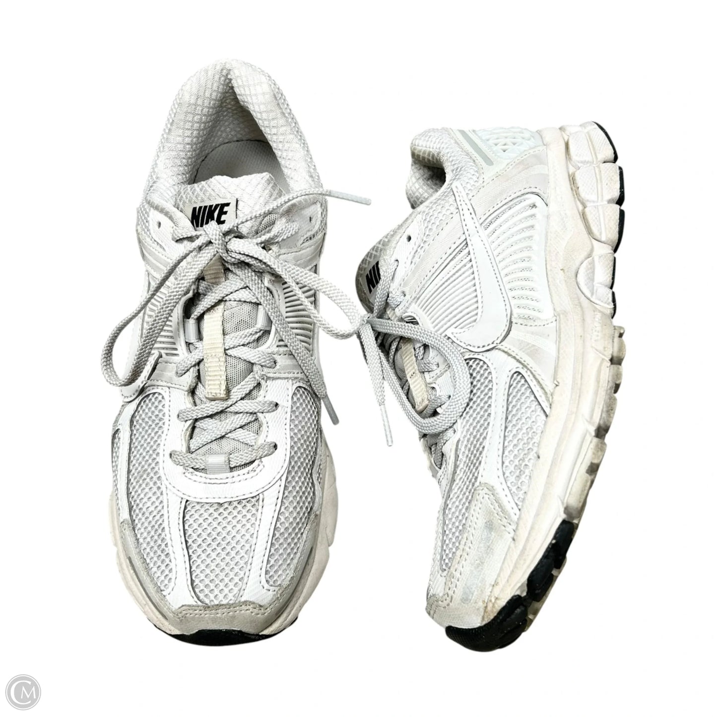 Shoes Athletic By Nike In Grey, Size: 8.5
