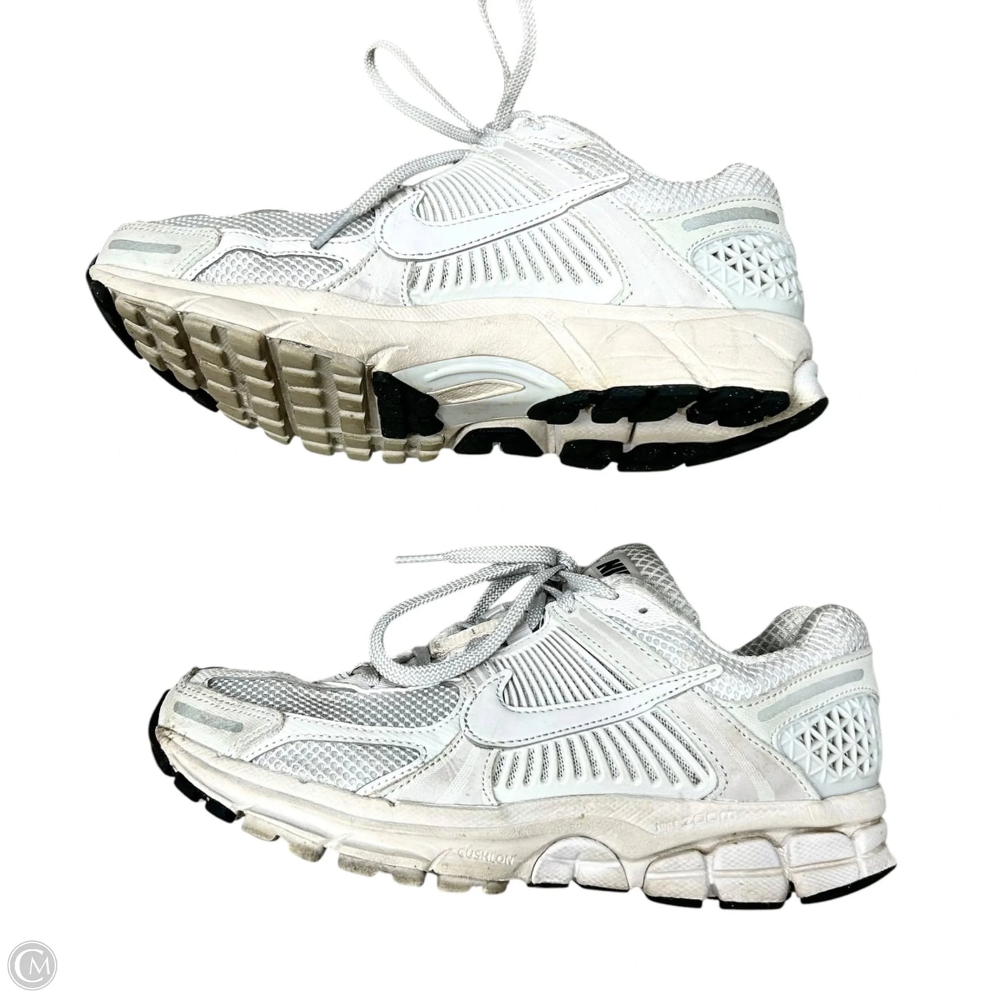 Shoes Athletic By Nike In Grey, Size: 8.5