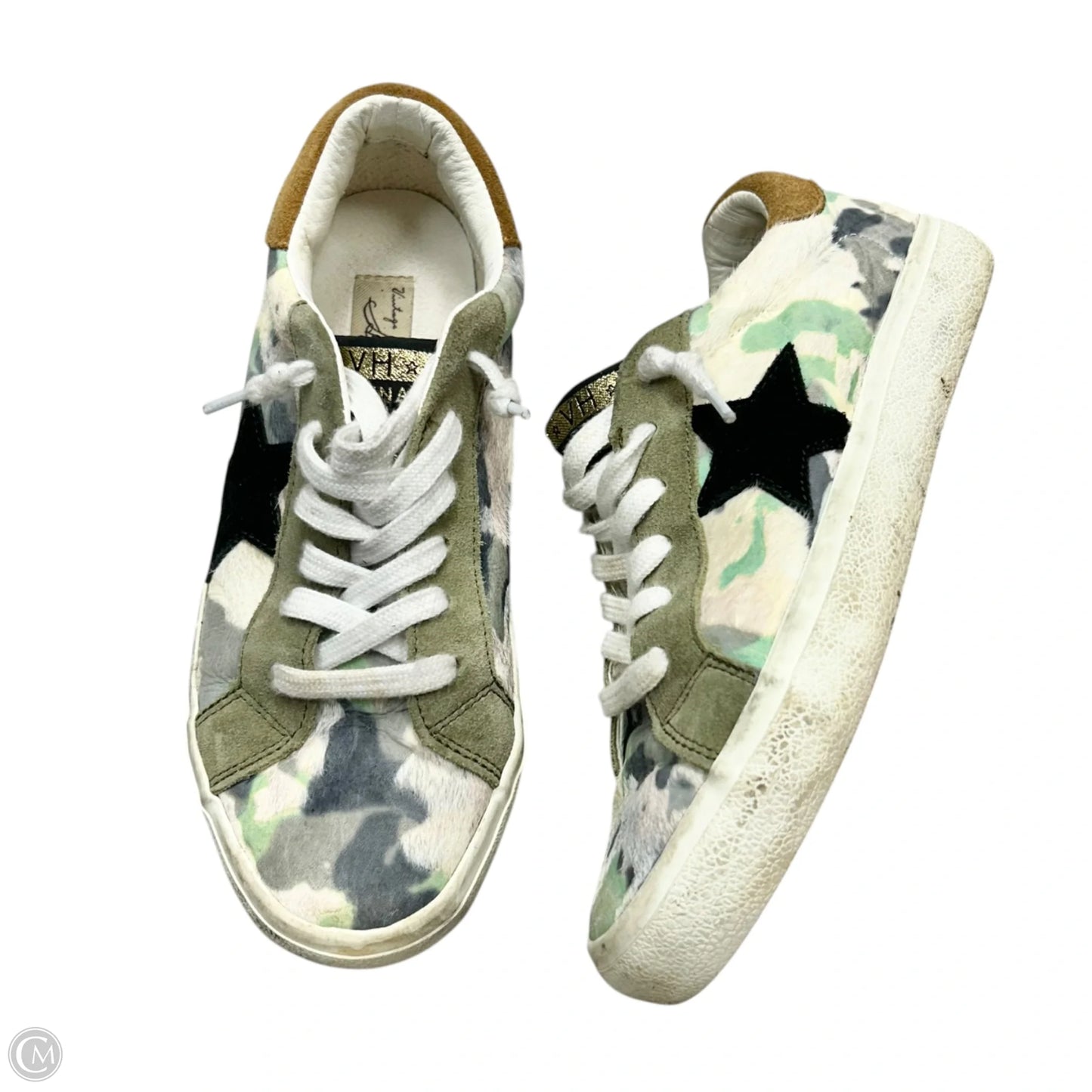 Shoes Sneakers By Vintage Havana In Green & White, Size: 6.5