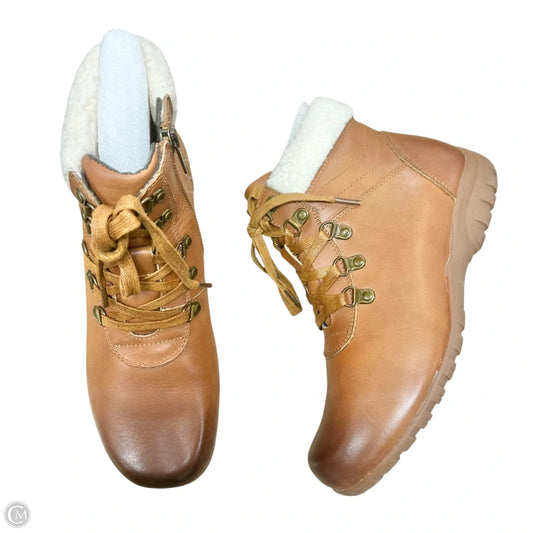 Boots Ankle Flats By propet In Brown, Size: 8.5