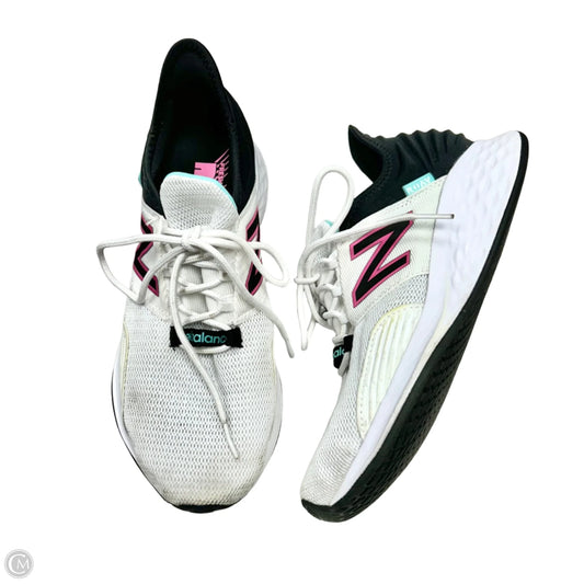 Shoes Athletic By New Balance In Black & White, Size: 8.5