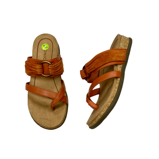 Orange Sandals Flats By Vionic, Size: 6.5