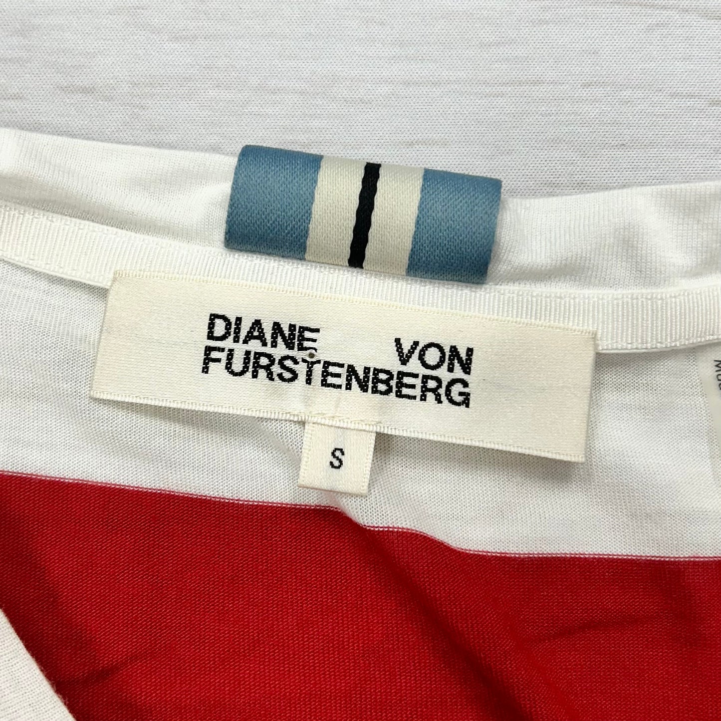 Top Short Sleeve Designer By Diane Von Furstenberg  Size: S