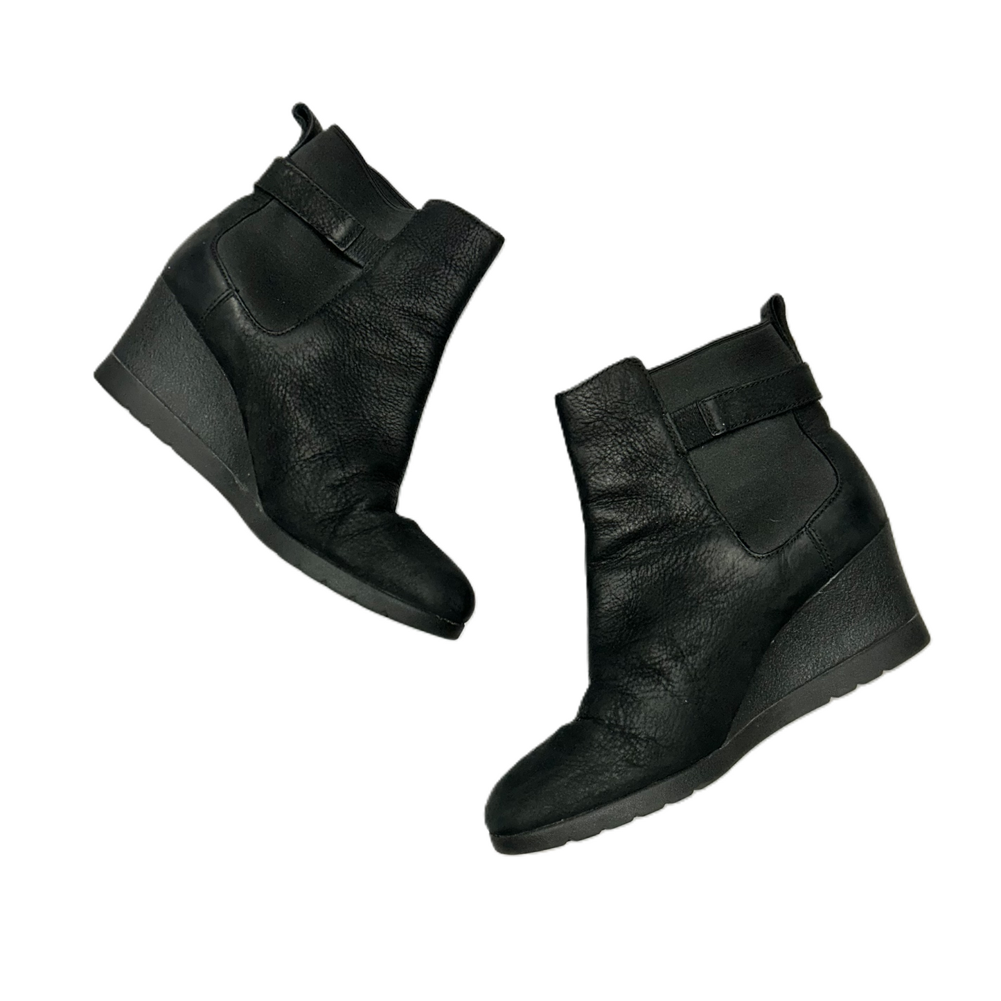 Boots Designer By Ugg In Black, Size: 8