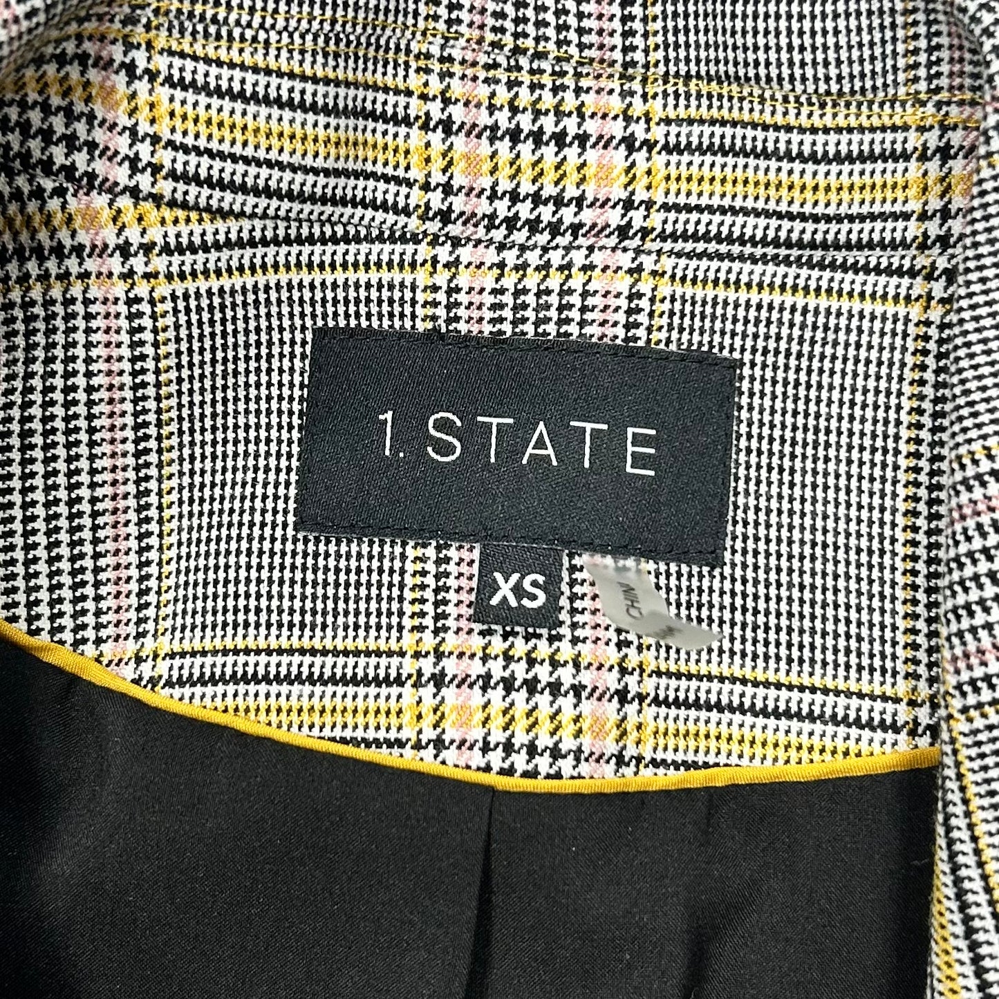 Blazer By 1.state In Black & Yellow, Size: Xs