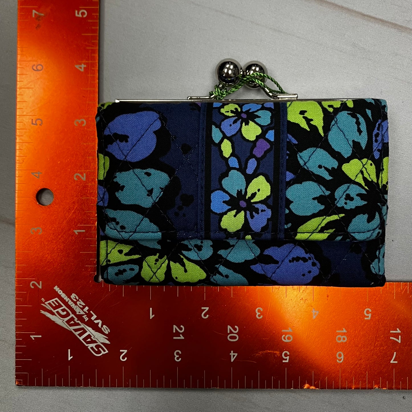 Wallet By Vera Bradley  Size: Small