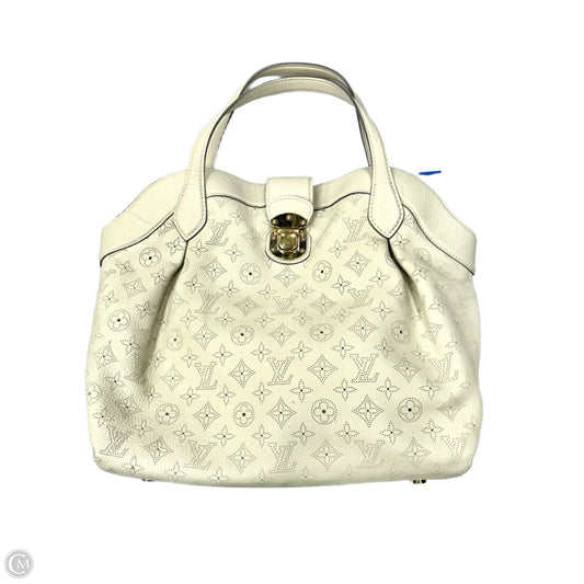 Handbag Luxury Designer By Louis Vuitton, Size: Medium