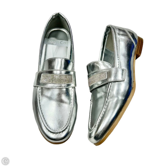 Shoes Flats By Rag & Co In Silver, Size: 7