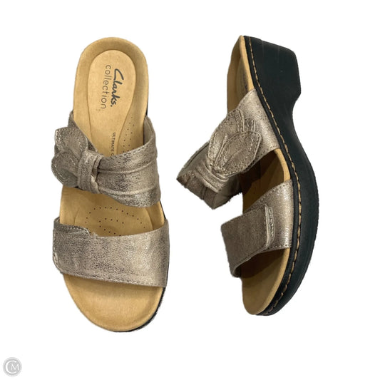 Sandals Flats By Clarks In Bronze, Size: 6.5
