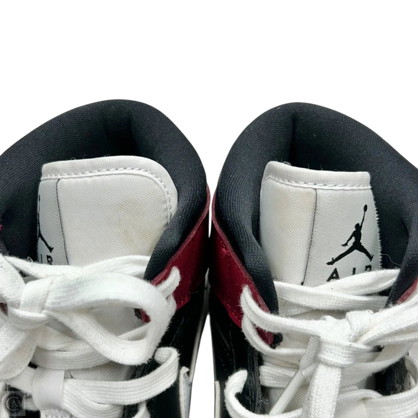 Shoes Sneakers By Nike In Black & Red, Size: 7.5