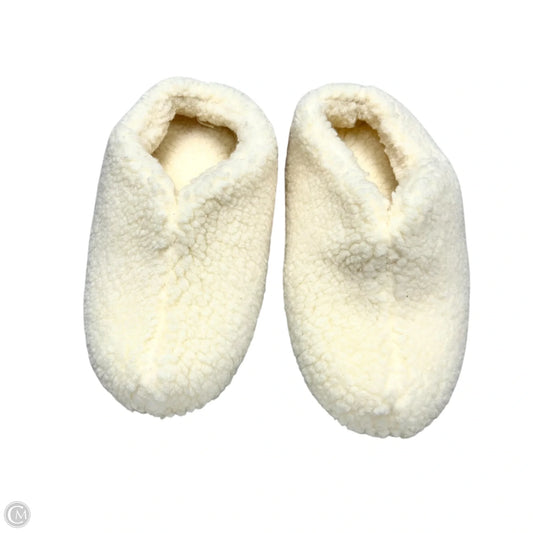 Slippers By Pink In Cream, Size: L
