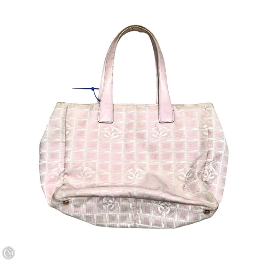Tote Luxury Designer By Chanel, Size: Medium