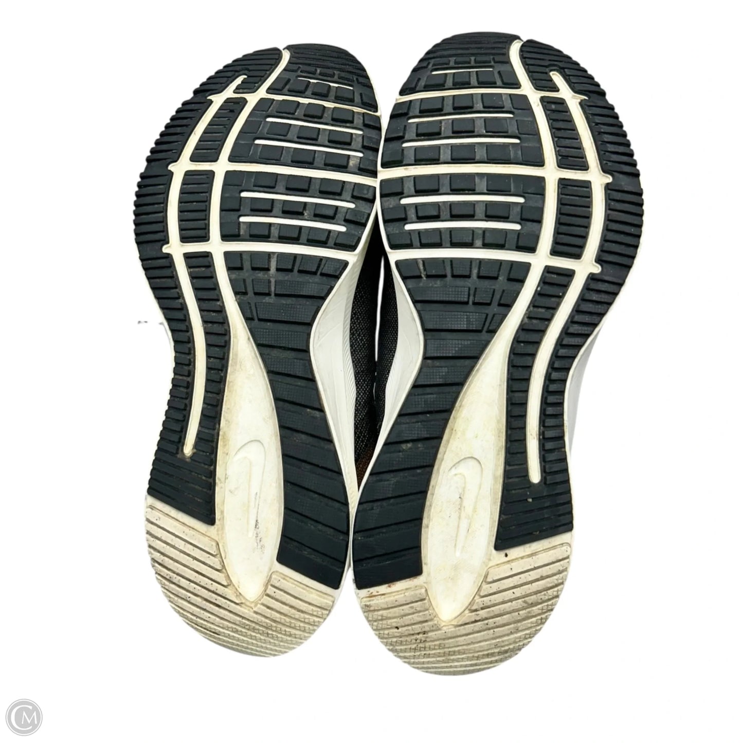 Shoes Athletic By Nike In Black & Cream, Size: 8.5
