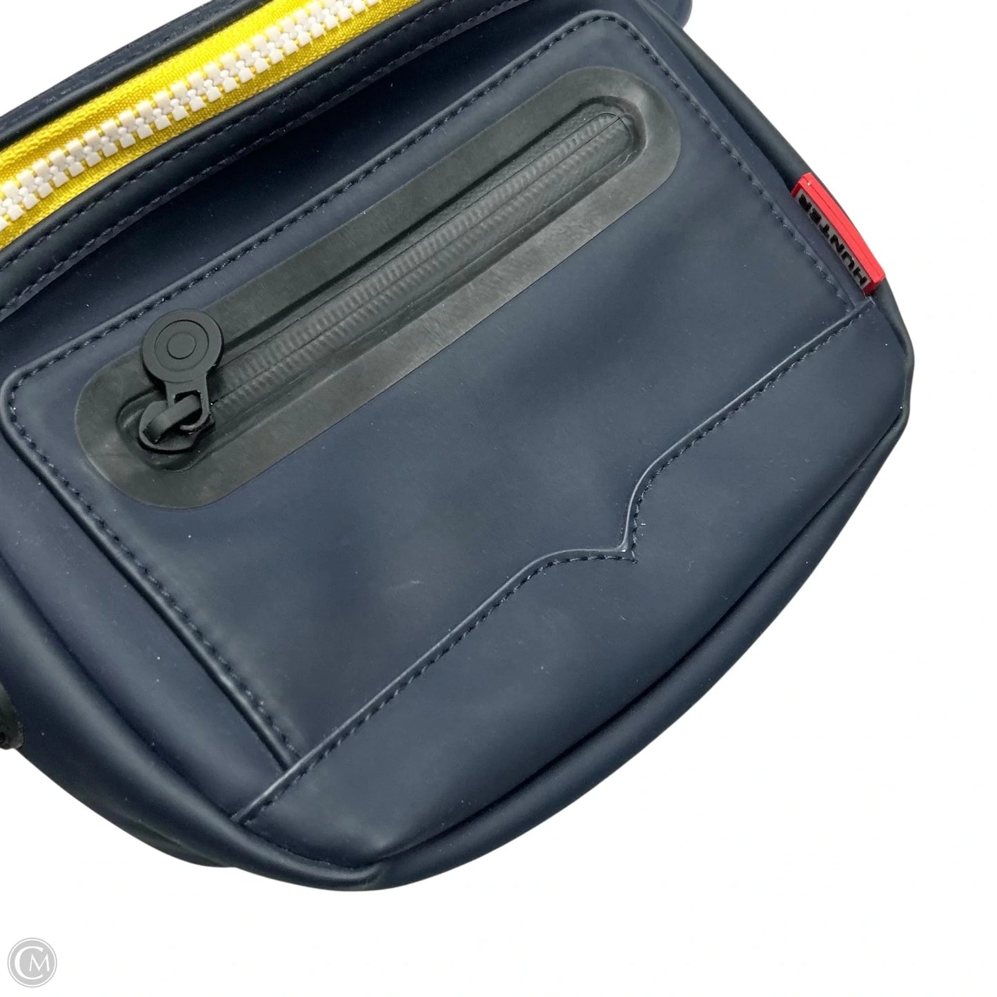 Belt Bag By Hunter, Size: Medium