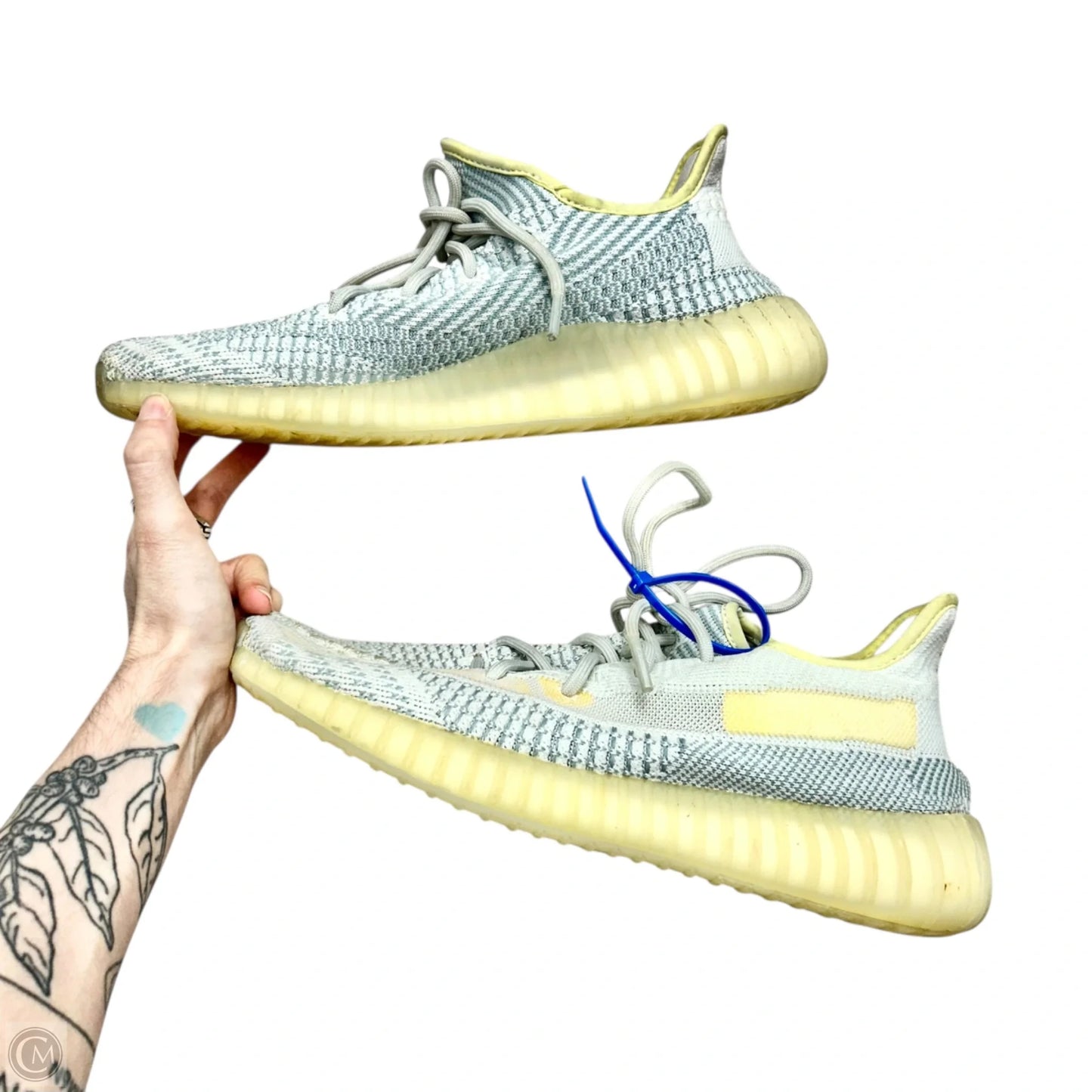 Shoes Luxury Designer By Yeezy In Blue & Yellow, Size: 11