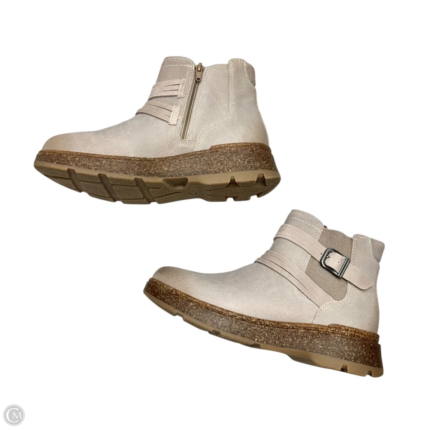 Boots Ankle Flats By Clarks In Taupe, Size: 7