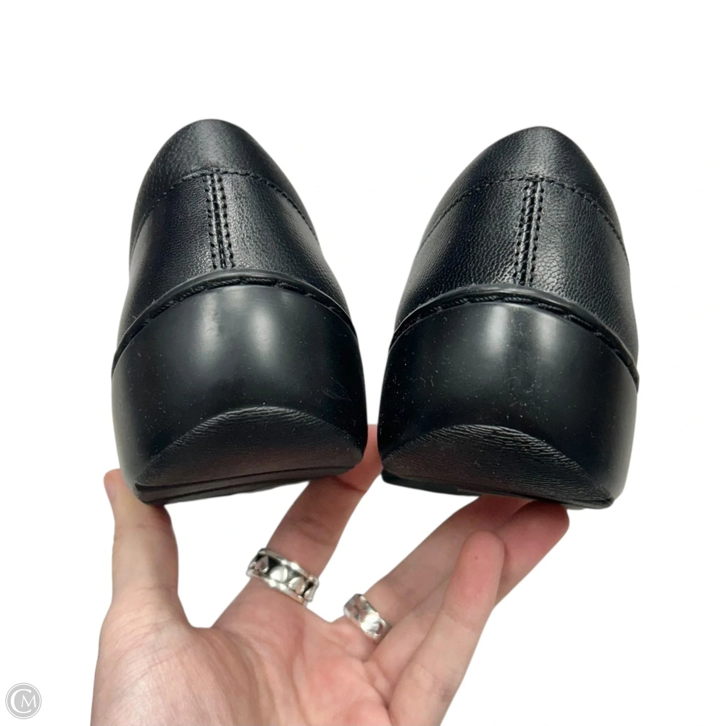 Shoes Flats By Clarks In Black, Size: 7