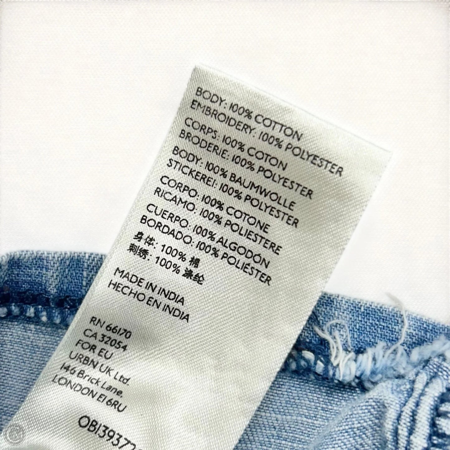 Top Long Sleeve By Pilcro In Blue Denim, Size: M