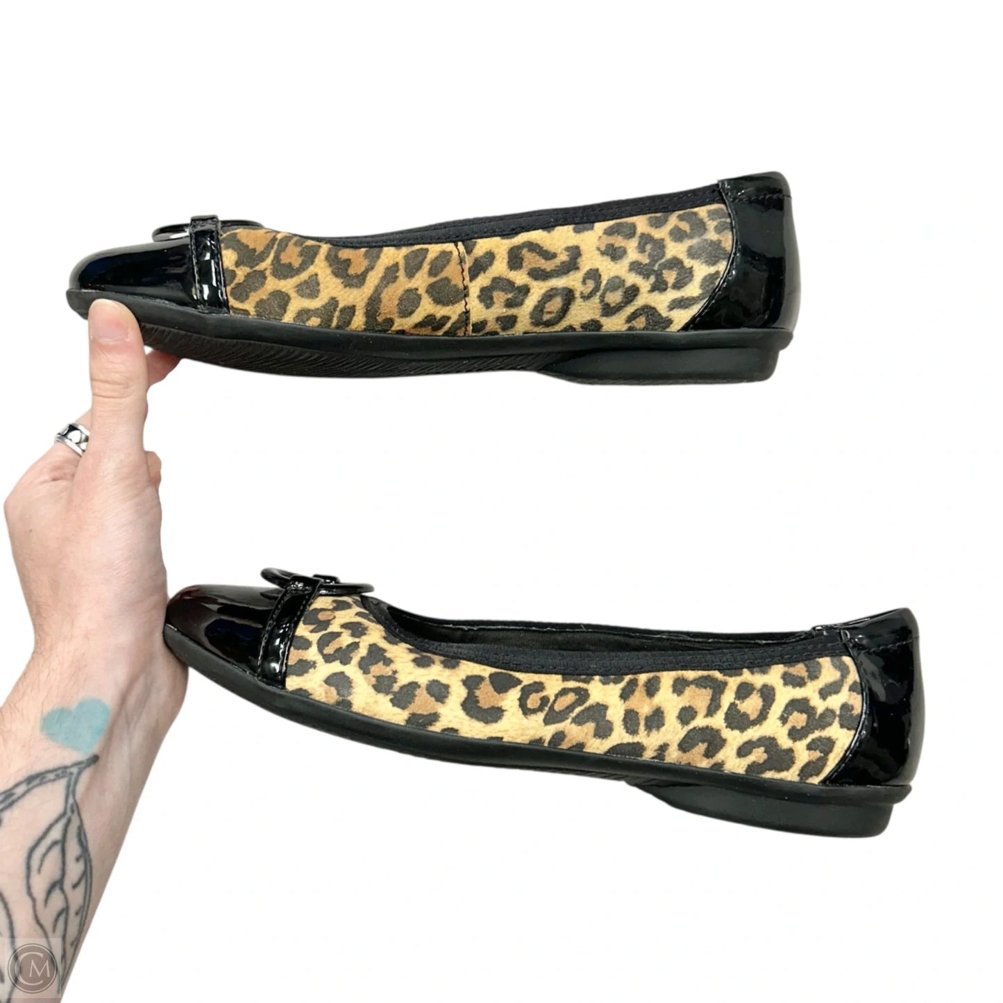 Shoes Flats By Clarks In Leopard Print, Size: 7