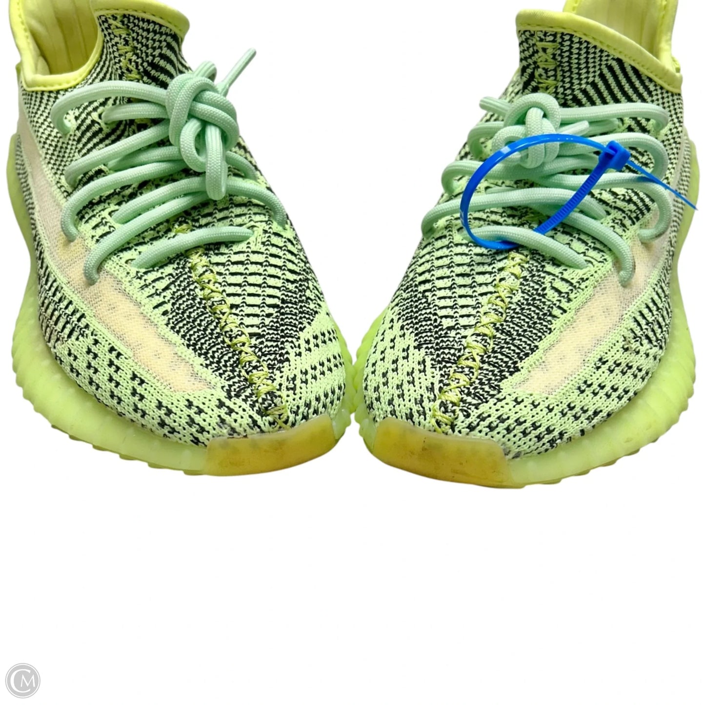 Shoes Luxury Designer By Yeezy In Green, Size: 7
