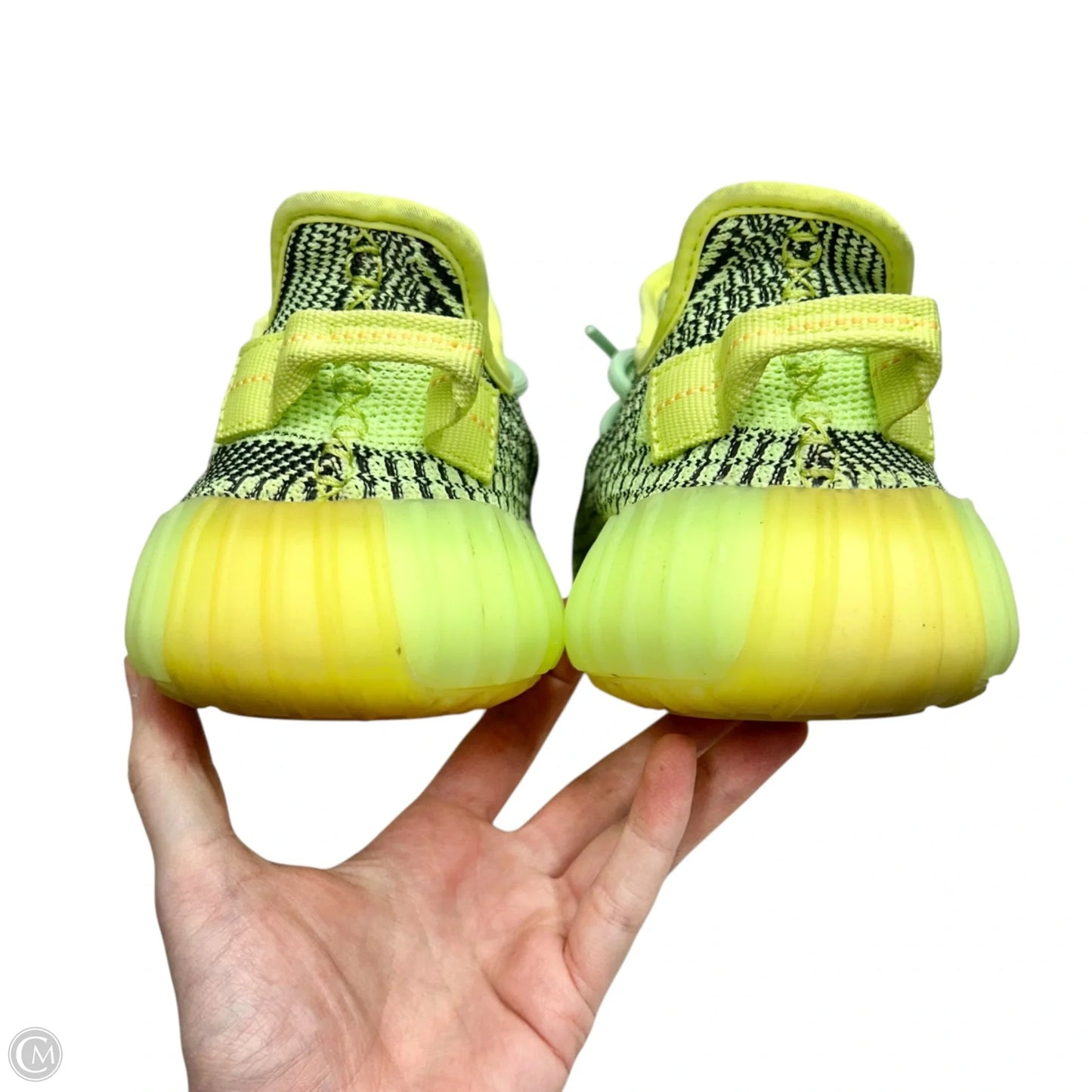 Shoes Luxury Designer By Yeezy In Green, Size: 7