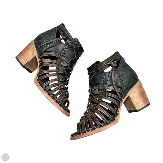 Shoes Heels Block By Freebird In Black, Size: 8