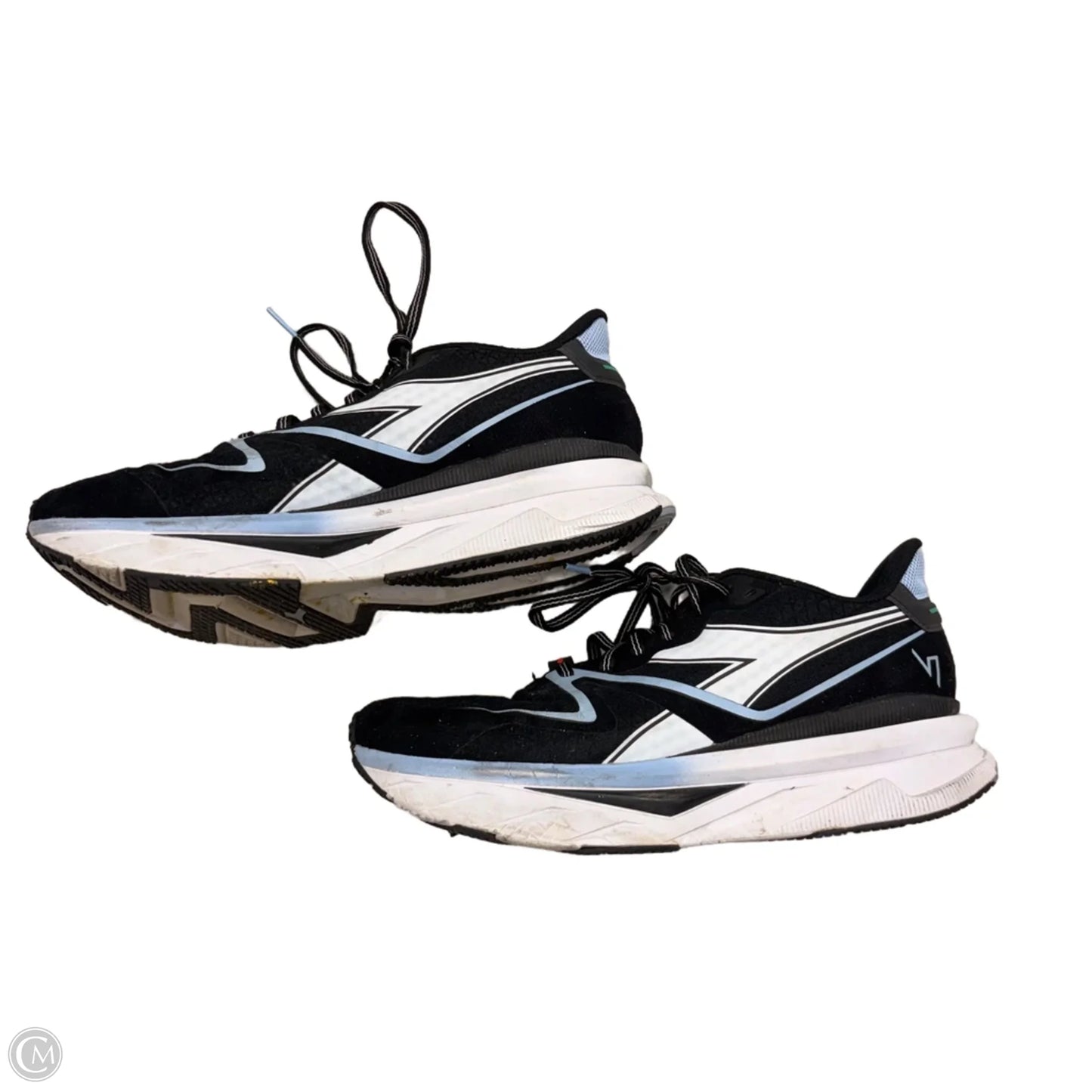 Shoes Athletic By Diadora In Black & White, Size: 10.5