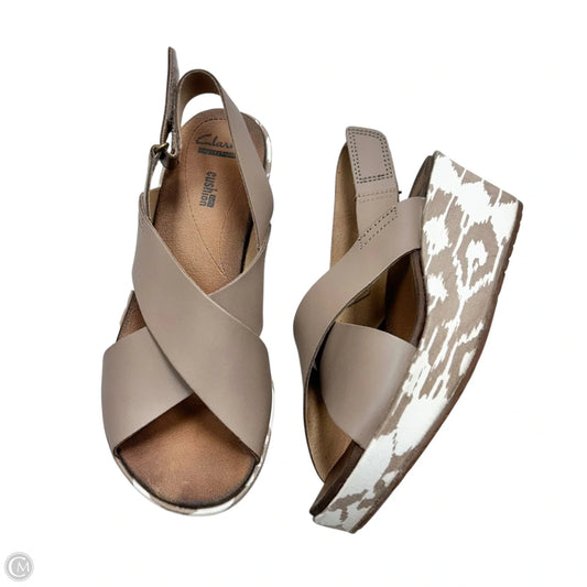 Sandals Heels Wedge By Clarks In Taupe, Size: 7