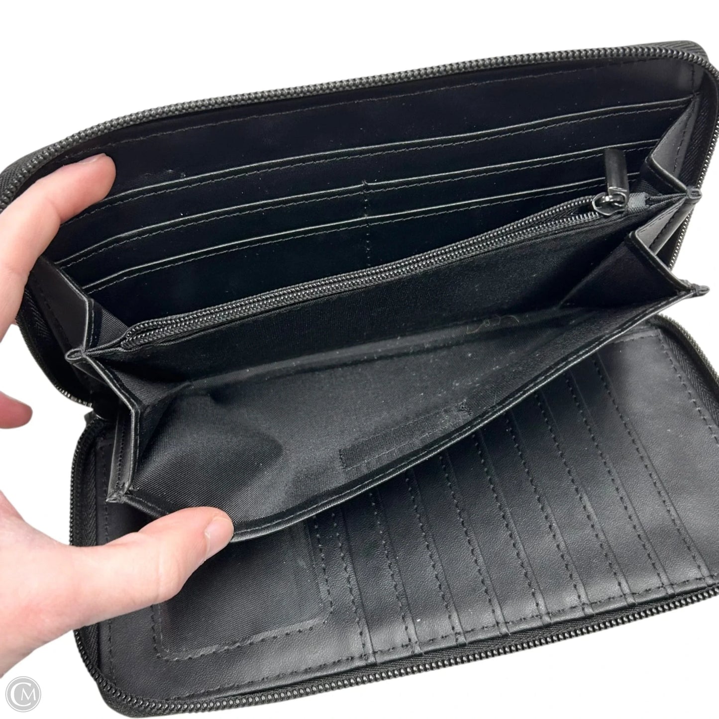 Wallet By Haute Shore, Size: Large