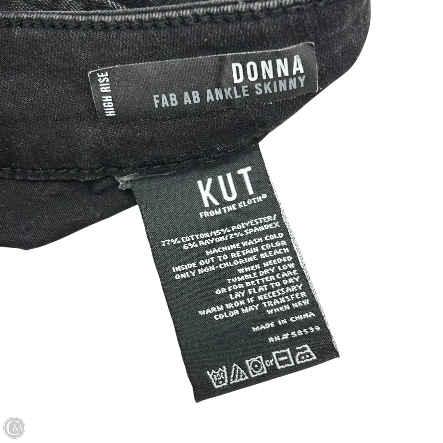 Jeans Skinny By Kut In Black Denim, Size: 22