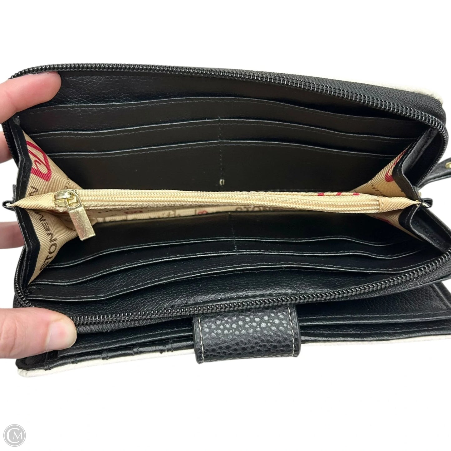 Wallet By Stone Mountain, Size: Medium